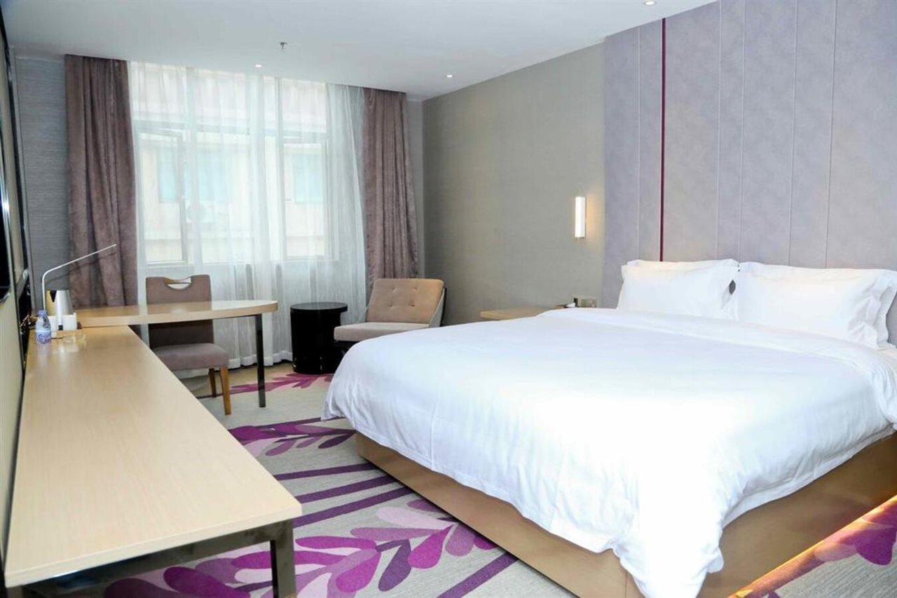 Lavande Hotel Baiyun International Airport Branch Guangzhou Exterior photo