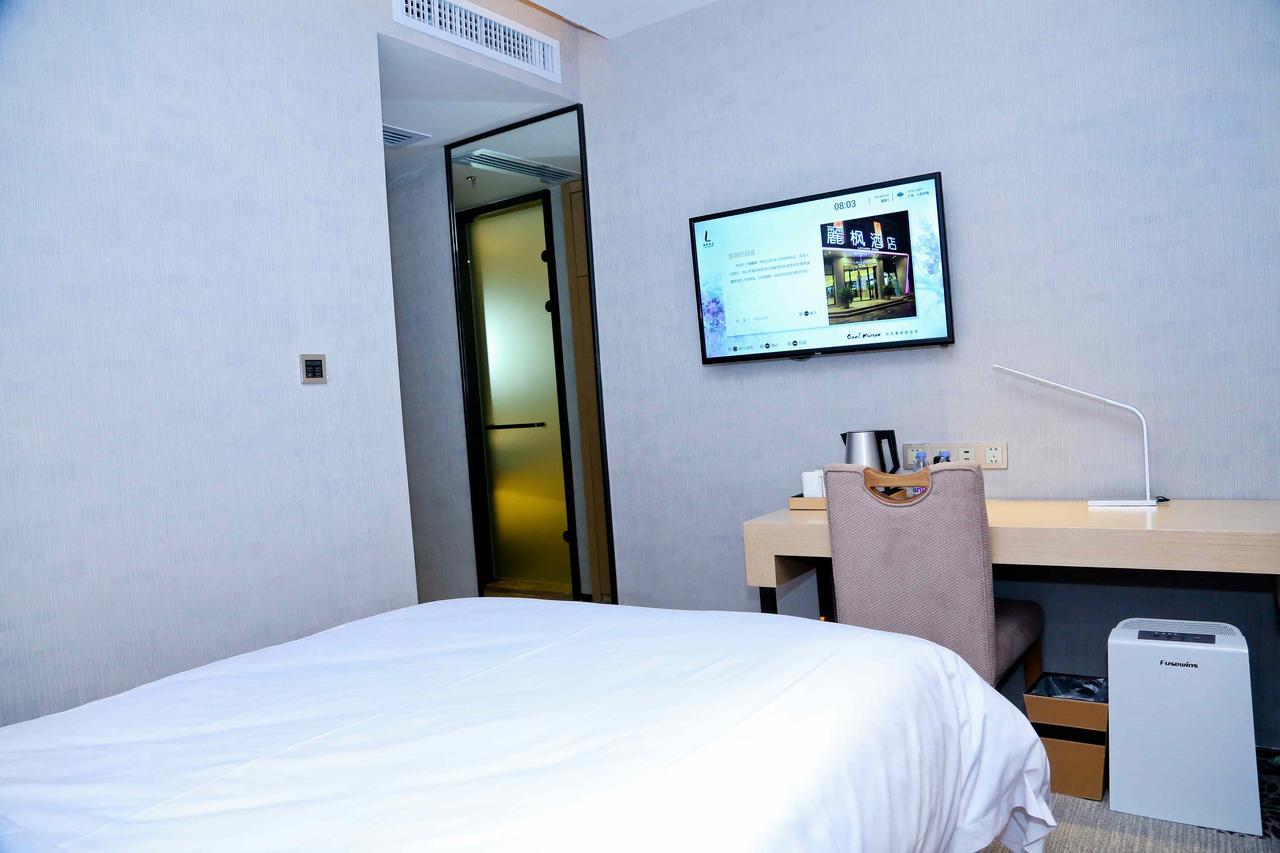 Lavande Hotel Baiyun International Airport Branch Guangzhou Exterior photo